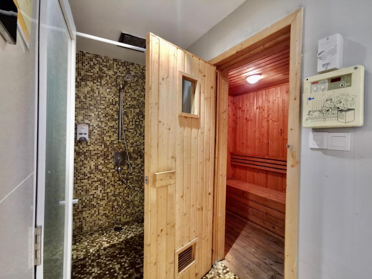 Cozy Apt 5 Mins Walk To Klcc Free Wifi Tvbox Kuala Lumpur Eksteriør billede